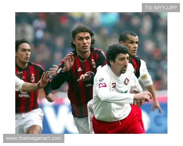 特里皮尔从边路传中手到球队领袖的角色跃迁分析